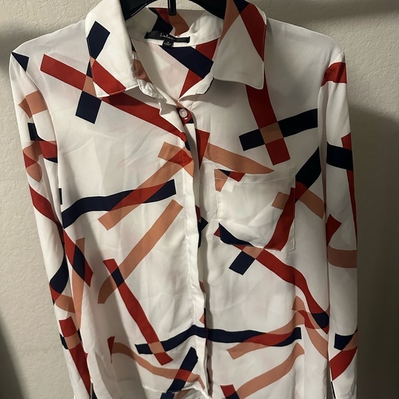 Lulus Camrose White Geometric Print‎ Button-Up Long Sleeve Blouse Size Small - Picture 4 of 9
